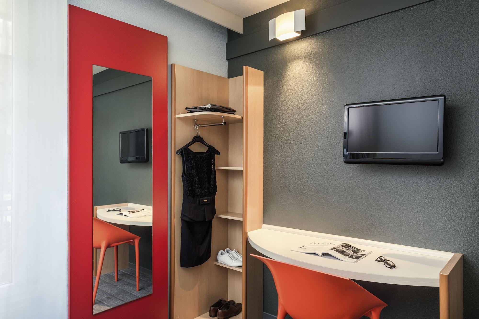 Отель Ibis Montelimar Nord Saulce-sur-Rhone Экстерьер фото